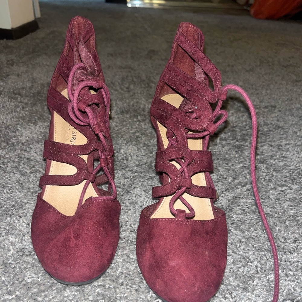 Maroon Lace Up Heels Size 6